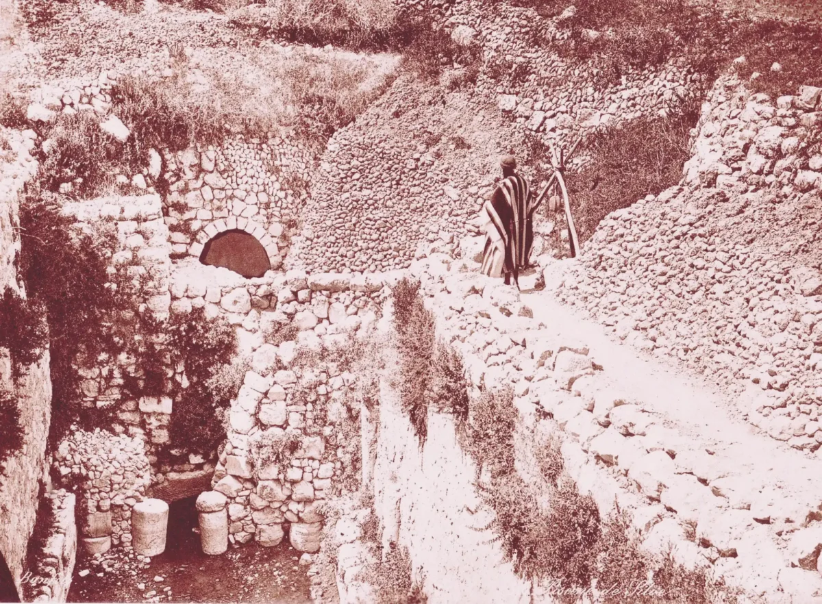 Fotografia histórica do tanque de siloé em Jerusalém